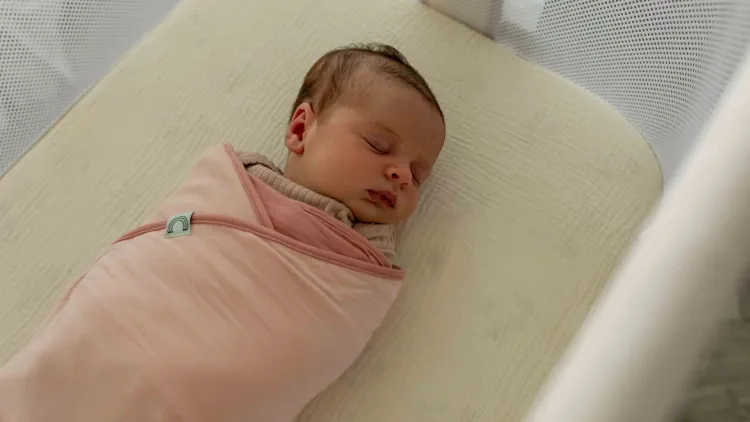 Bebelușii expuși la substanțe chimice în perioada intrauterină, arată un nou studiu