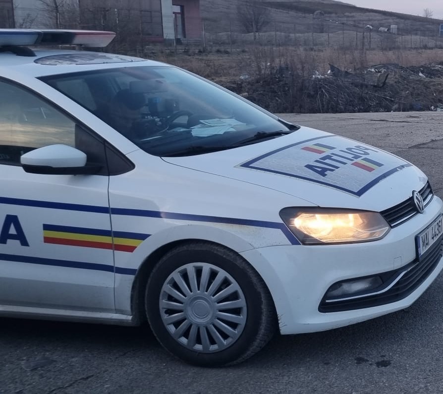 Bărbat prins conducând cu 133 km/h, lăsat fără permis în Botoșani
