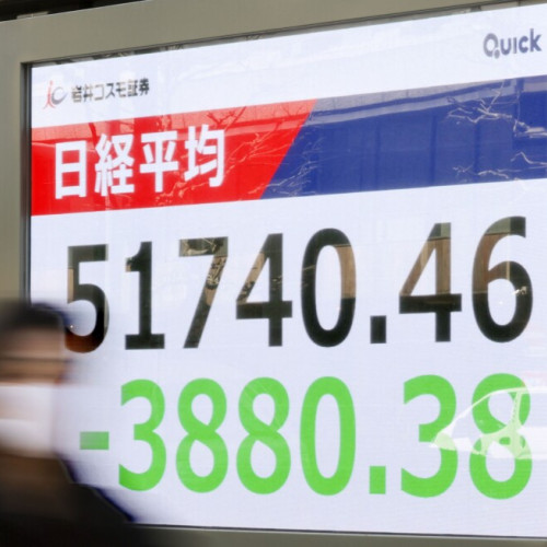 Piețele mondiale scad pe fondul războiului din Iran, prețul petrolului depășind 110 dolari pe baril