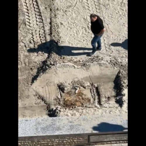 Prefectura Constanţa anunţă evacuarea rezervorului de gaz îngropat ilegal pe plaja Năvodari