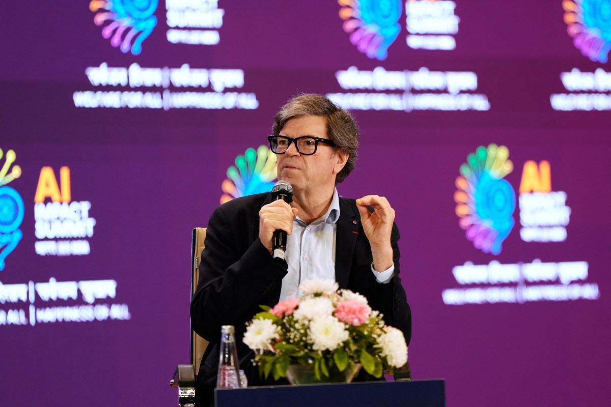 AMI Labs, cofondată de Yann LeCun, atrage 1,03 miliarde de dolari pentru dezvoltarea modelelor mondiale