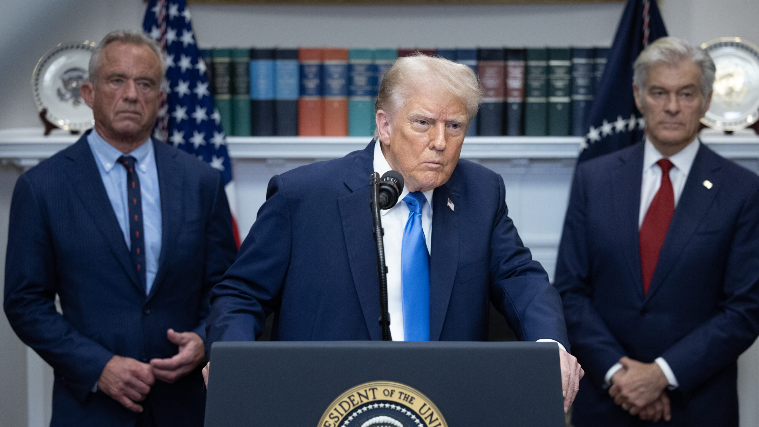 FDA contrazice administrația Trump, refuzând aprobarea unui medicament generic pentru autism