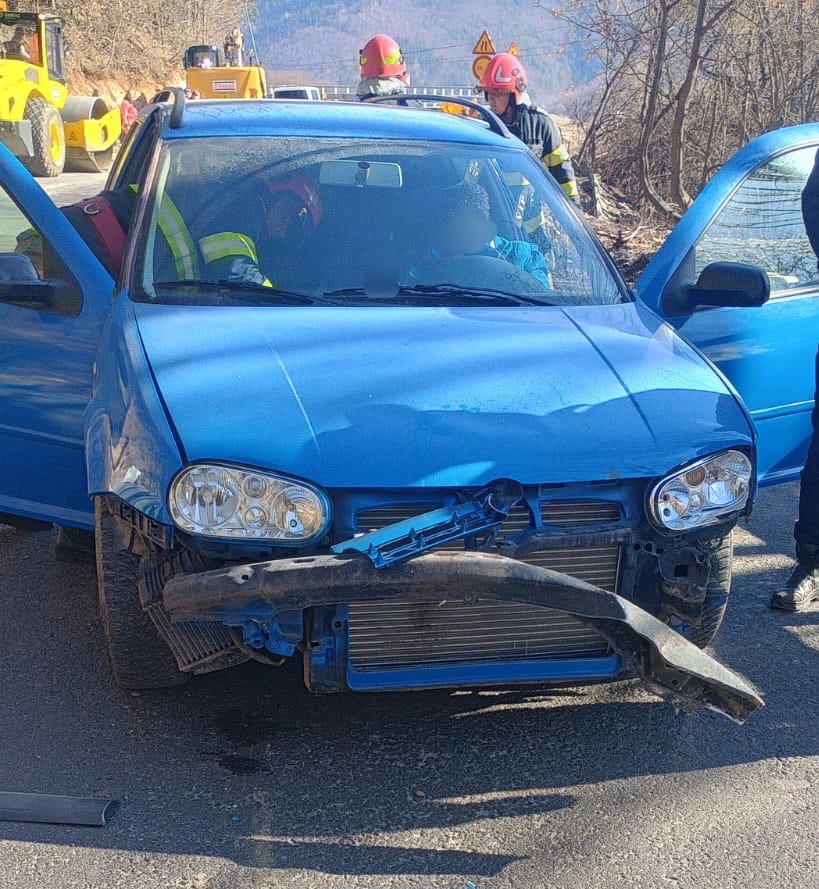 Accident grav în Dragoslavele: o victimă declarată decedată