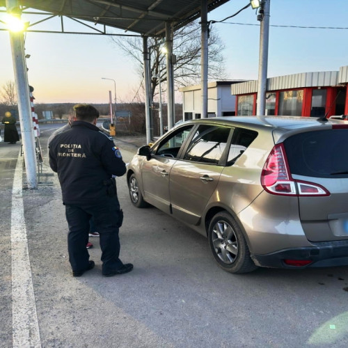 Cetățean moldovean prins cu asigurare falsă la frontieră