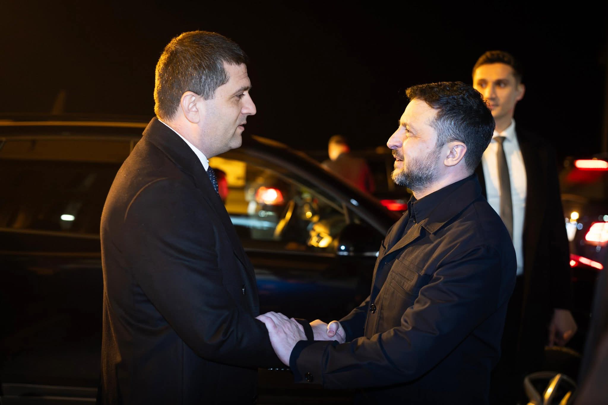 Radu Miruță discută cu Volodimir Zelenski despre parteneriatul România-Ucraina