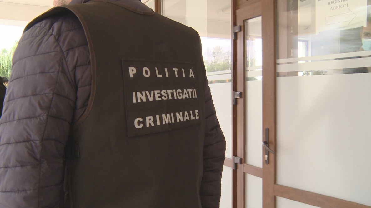 Firmă din Botoșani amendată cu 20.000 de lei pentru nereguli la transportul cimentului