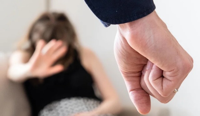 Manifest pentru învingătoarele violenței domestice, lansat la Brașov