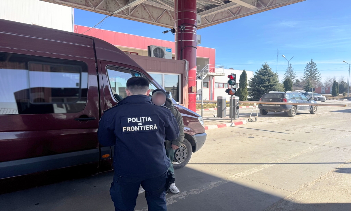 Bărbat din Republica Moldova prins cu document fals la frontiera Stânca