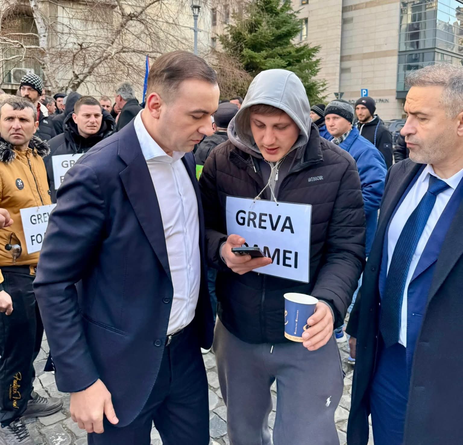 Tensiuni la Complexul Energetic Oltenia, negocieri între ministrul Energiei și sindicaliști