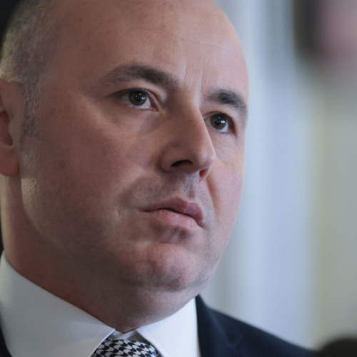 Miercuri, Alexandru Muraru critică conspirația PSD și AUR împotriva bugetului