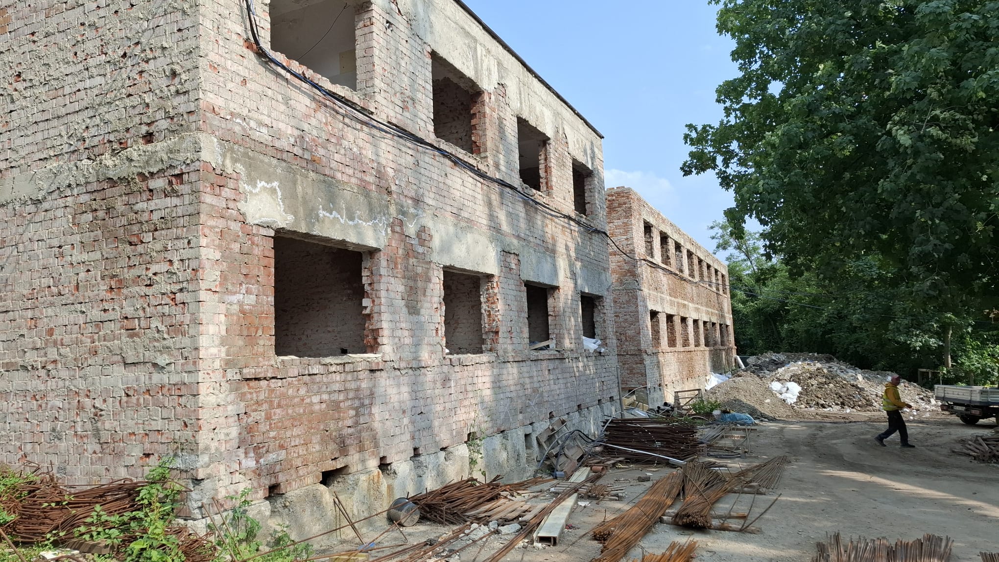 Spitalul Județean Piatra Neamț așteaptă începutul lucrărilor de modernizare la Oncologie