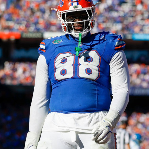 Draftul NFL: Tackle defensiv proiectat în prima rundă și-a rupt piciorul