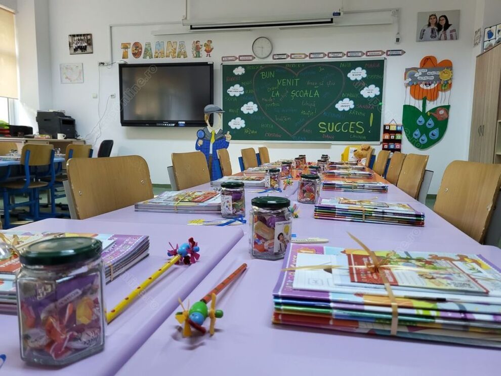 Părinții pot înscrie copiii de 6 ani în clasa pregătitoare din martie 2026