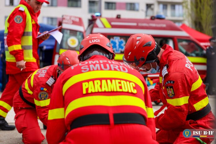 Accident rutier pe Calea Griviţei cu mai multe vehicule implicate