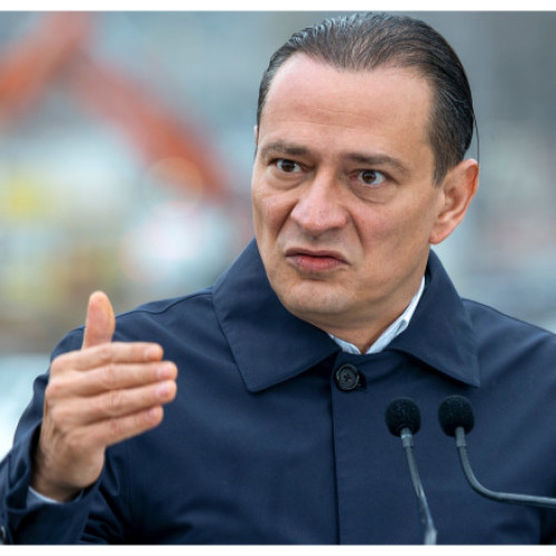 Daniel Băluţă atacă premierul Ilie Bolojan pentru frânarea dezvoltării