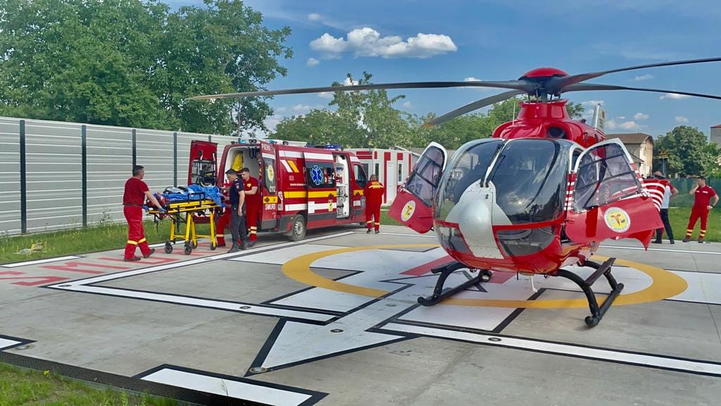 Elicopter SMURD chemat de urgență la Botoșani pentru un bărbat cu infarct