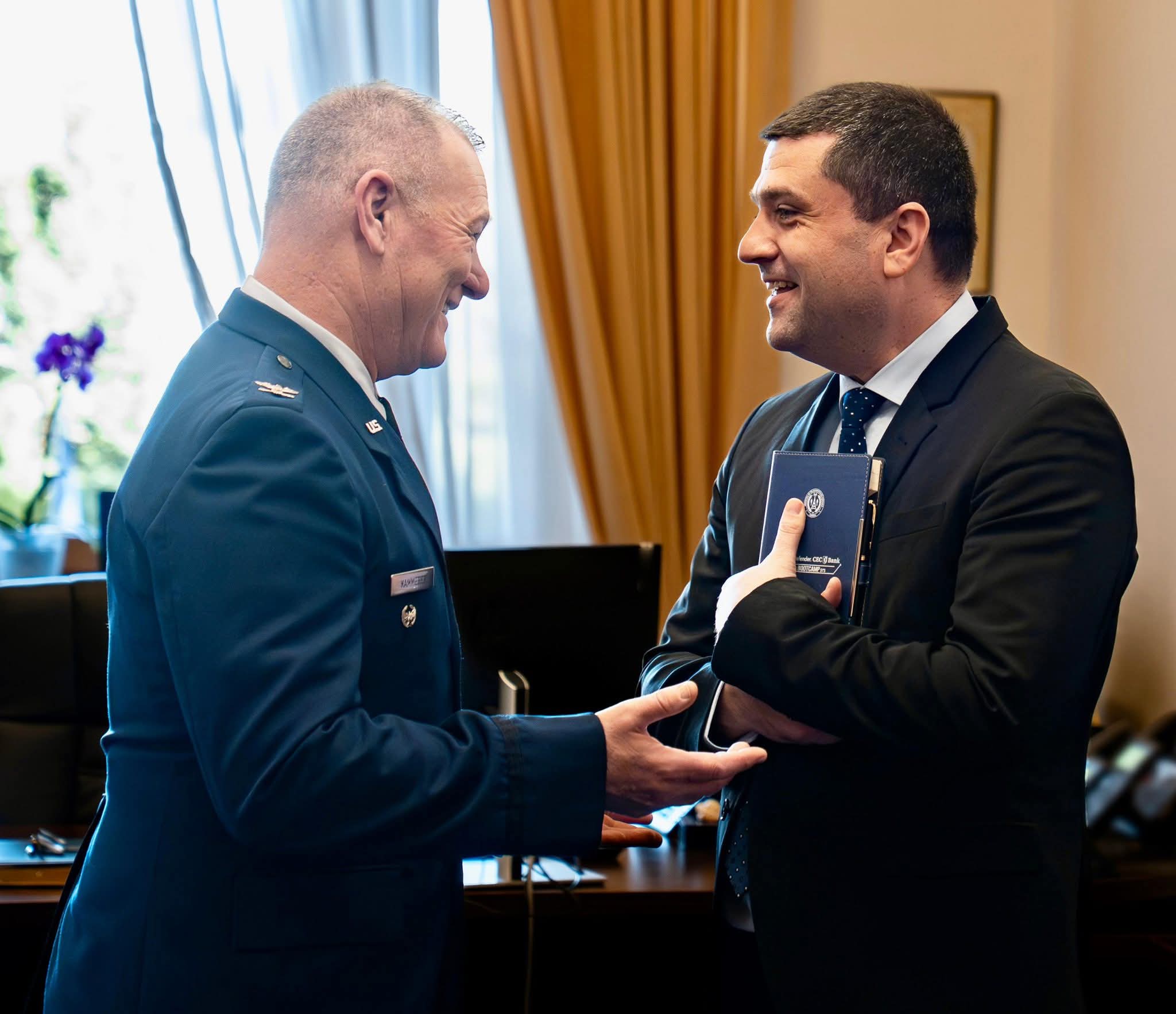 România și SUA întăresc parteneriatul în domeniul apărării