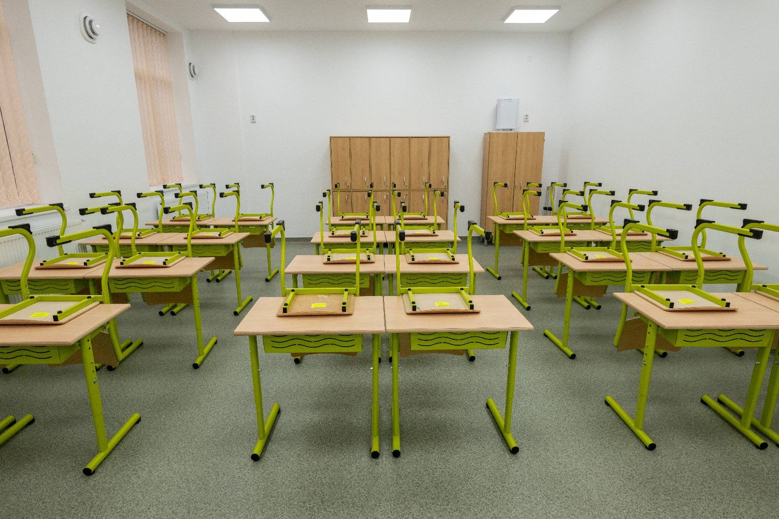 Evaluări psihiatrică obligatorie pentru personalul din învățământ