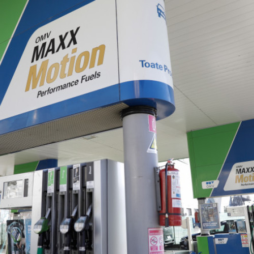 Nicușor Dan și Ilie Bolojan discută cu OMV Petrom despre prețurile carburanților