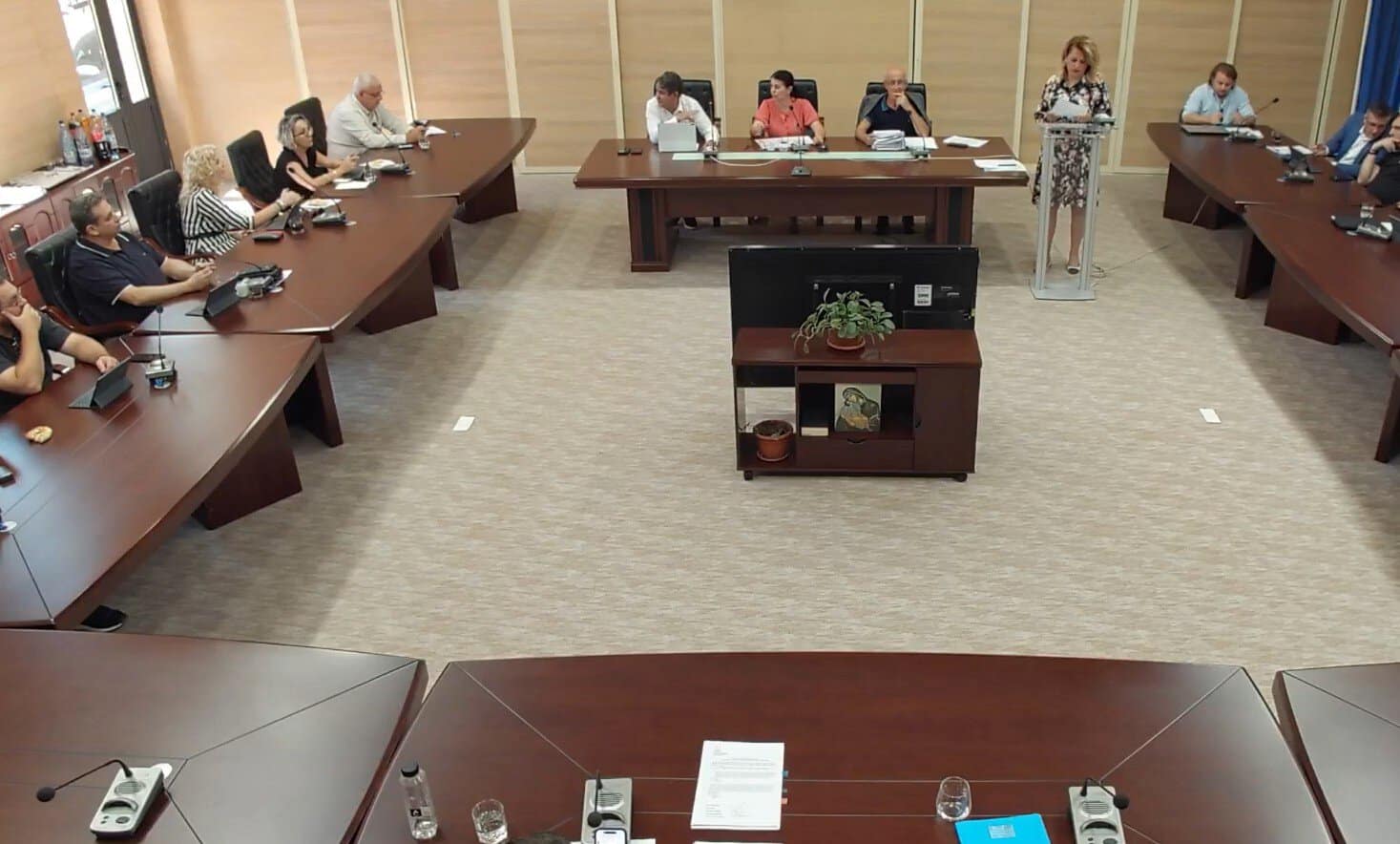 Consilierii din Alba Iulia dezbat reduceri de impozite pentru contribuabili