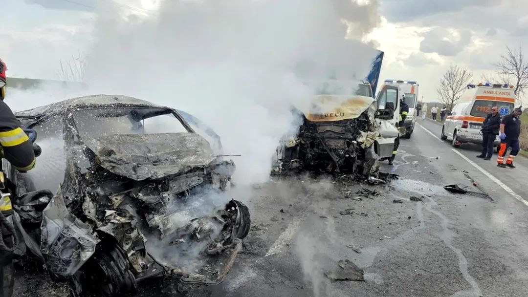 Accident rutier fatal în Buzău: ambii șoferi și-au pierdut viața