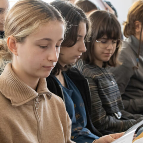 Peste 11.800 de elevi au lipsit de la simularea evaluării naționale