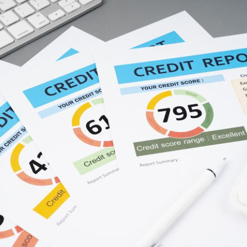 Devine tot mai greu să corectezi erorile din scorurile de credit