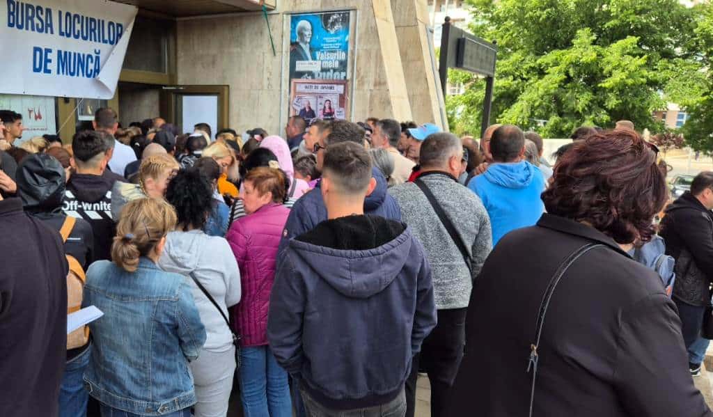 Ofertă din Alba: Peste 400 de locuri de muncă disponibile