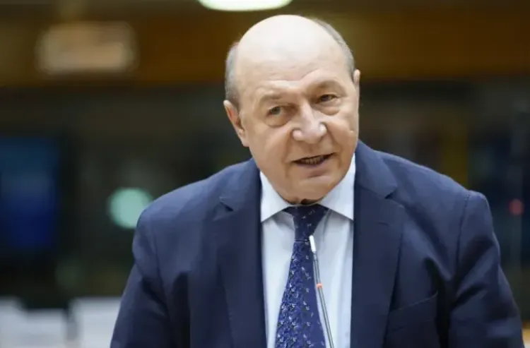 Traian Băsescu avertizează asupra riscurilor pentru echipamentele americane din România