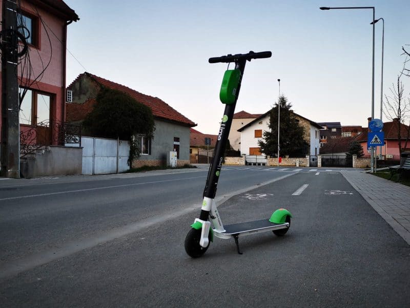 Numărul accidentelor cu trotinete electrice a crescut alarmant în România