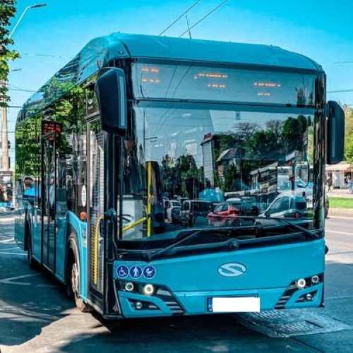 Poliția din Galați caută un bărbat pentru comportament obscen în autobuz