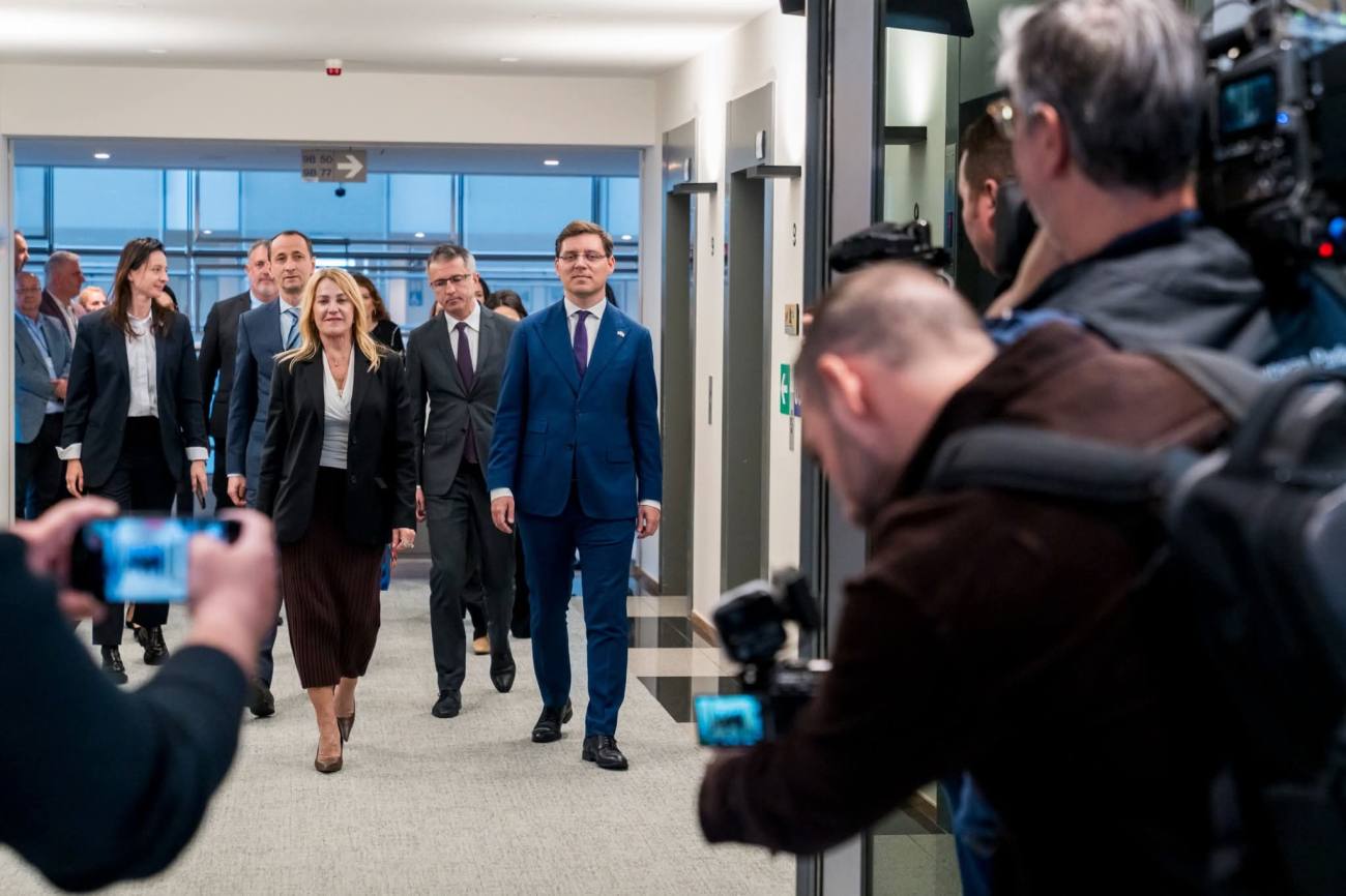 Nadia Comăneci, legendă a gimnasticii, vizitează Parlamentul European