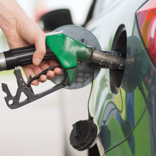 Prețurile carburanților ating recorduri istorice în România