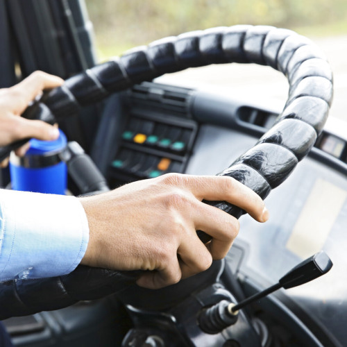 Femeie rănită în autobuz după frână bruscă în Piatra-Neamț