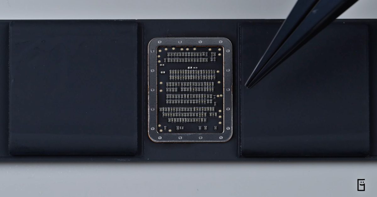 YouTuber îmbunătățește MacBook Neo la 1TB, postează un video ASMR al procesului