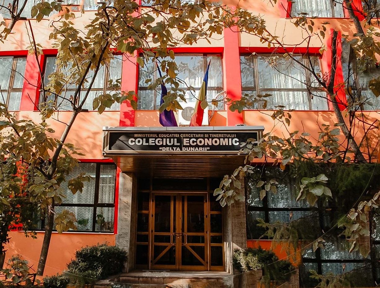 Contract de reabilitare pentru Colegiul Economic „Delta Dunării” din Tulcea