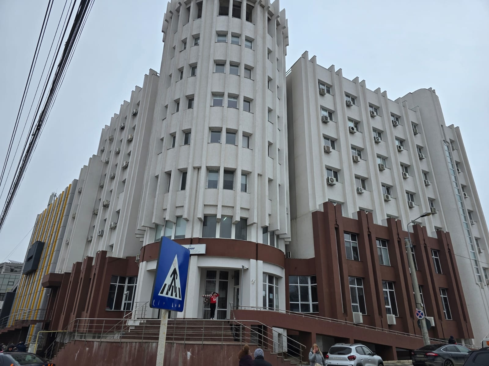 ANAF explică cum sunt verificate veniturile persoanelor fizice