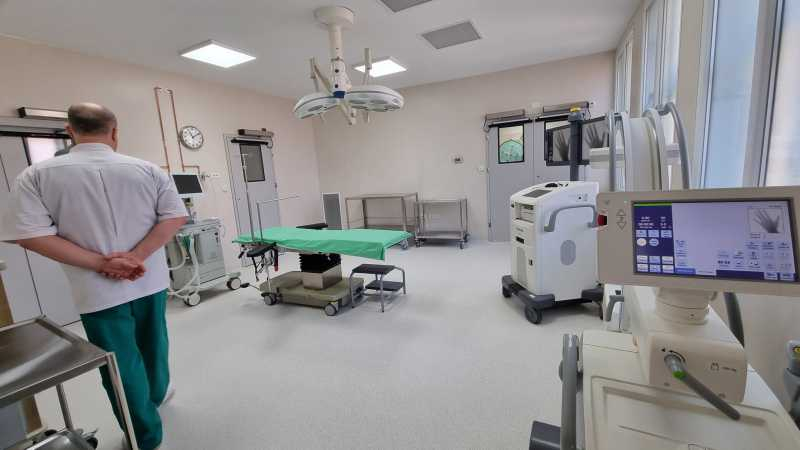 Decesul unui bătrân de 83 de ani după plimbări între spitale stârnește controverse