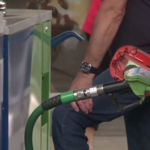 ANPC sancționează benzinăriile cu amenzi record în urma scumpirilor carburanților