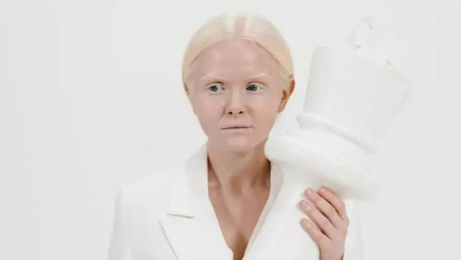 China aprobat implantul cerebral pentru paralizați, o premieră mondială