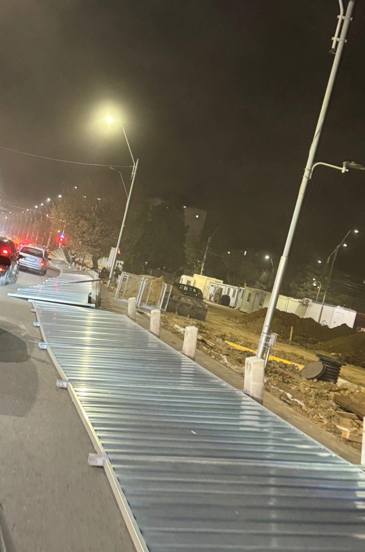 Gardurile de protecție prăbușite pe șantierul de la Spânzurătoare