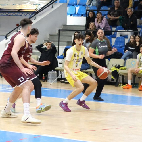 CSM BBA Petrolul Ploieşti pierde meciul cu CS Rapid 2 Bucureşti