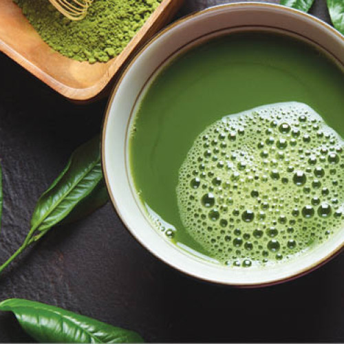 Pudra de ceai verde ar putea reduce strănutul la alergici, sugerează un studiu