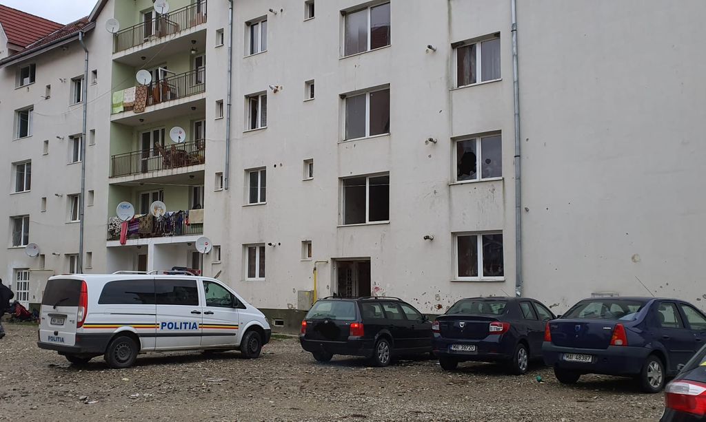 Primarul vorbește despre condițiile din blocurile sociale din Viișoara