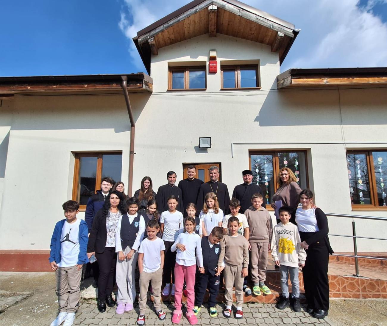 Activitate social-filantropică dedicată copiilor la Centrul din Valea Mare