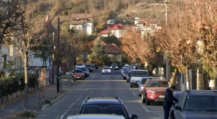 Locuitorii din Cluj-Napoca cer măsuri împotriva vitezei pe strada George Enescu
