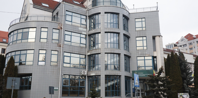 Primăriile din Harghita își prelungesc programul pentru încasarea impozitelor