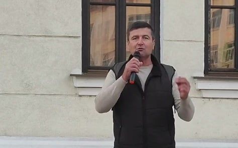 Protest masiv al minerilor în Târgu Jiu împotriva disponibilizărilor