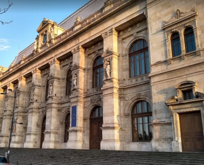 Controversata reabilitare a mareșalului Ion Antonescu revine în discuție