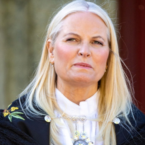 Prinţesa Mette-Marit se declară „manipulată şi înşelată” de Jeffrey Epstein